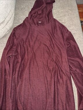Bear bottom men’s  Hoodie in Burgundy